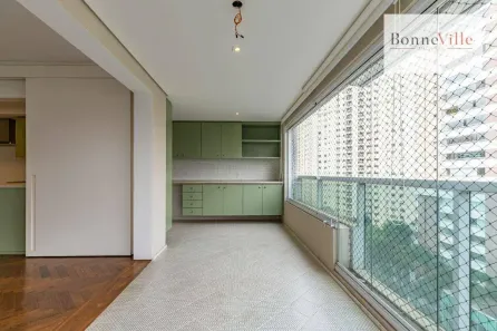 Apartamento com 3 Quartos para alugar, 165m² no Vila Gertrudes, São Paulo