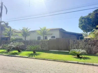 Casa de Condomínio com 8 Quartos à venda, 600m² no Jardim Acapulco, Guarujá