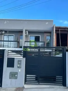 Sobrado com 3 Quartos à venda, 108m² no Areias, São José