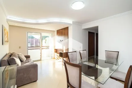 Apartamento com 3 Quartos para alugar, 68m² no Cajuru, Curitiba