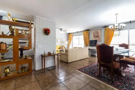Casa com 4 Quartos para alugar, 240m² no Retiro Morumbi, São Paulo