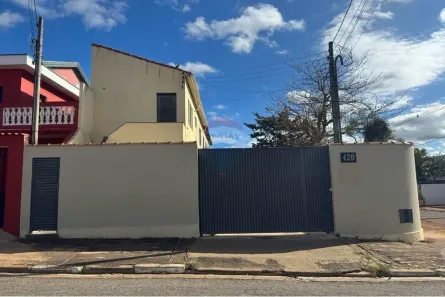 Imóvel Comercial com 3 Quartos para alugar, 330m² no Vila Paulina, Tatuí