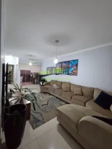 Casa de Condomínio com 3 Quartos para alugar, 150m² no Boa Vista, Sorocaba
