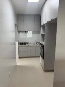 Apartamento com 3 Quartos para alugar, 94m² no Fundinho, Uberlândia