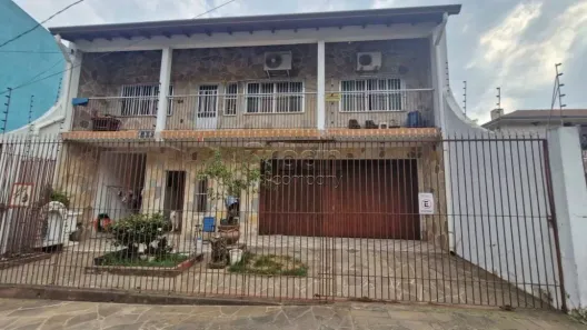 Casa com 3 Quartos à venda, 245m² no São José, Canoas