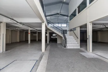 Galpão/Depósito/Armazém para alugar, 800m² no Cajuru, Curitiba