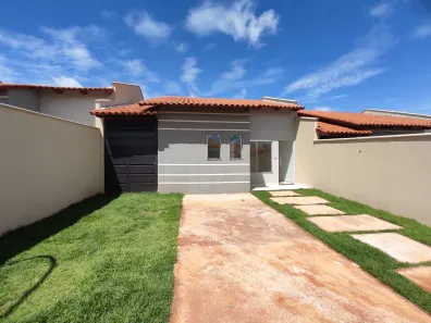 Casa de Condomínio com 3 Quartos à venda, 74m² no Chácaras São Pedro, Aparecida de Goiânia
