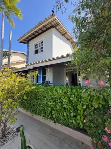 Casa de Condomínio com 4 Quartos à venda, 215m² no Pitangueiras, Lauro de Freitas