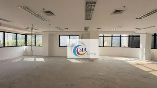 Sala Comercial para alugar, 300m² no Itaim Bibi, São Paulo