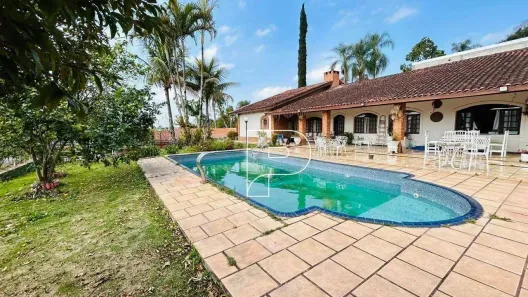 Casa de Condomínio com 3 Quartos para alugar, 388m² no Parque São Paulo, Cotia