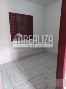 Casa com 2 Quartos à venda, 85m² no Jardim Alvorada, Uberaba