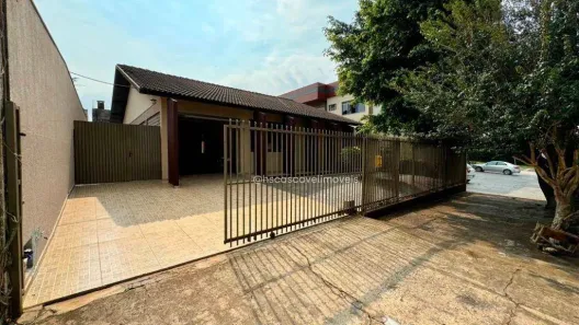 Casa com 3 Quartos à venda, 225m² no Neva, Cascavel