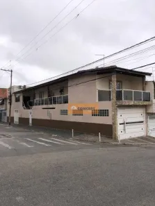 Sobrado com 3 Quartos para venda ou aluguel, 150m² no Cidade Boa Vista, Suzano