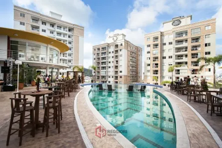 Apartamento com 2 Quartos à venda, 77m² no Tabuleiro, Camboriú