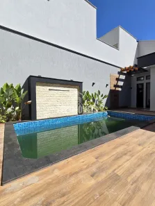 Casa com 3 Quartos à venda, 200m² no Parque das Flores, Goiânia