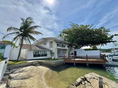 Casa de Condomínio com 4 Quartos à venda, 757m² no Centro, Cabo Frio