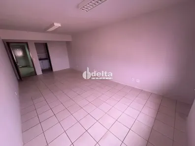para alugar, 32m² no Centro, Uberlândia