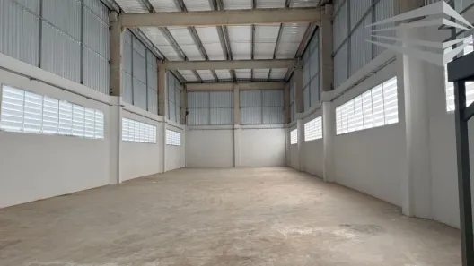 Galpão/Depósito/Armazém para alugar, 660m² no Chácaras São Cristóvão, Embu das Artes