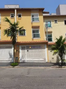 Casa com 2 Quartos à venda, 95m² no Pinheirinho, Santo André