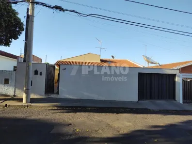 Casa com 3 Quartos à venda, 173m² no Centro, Araraquara