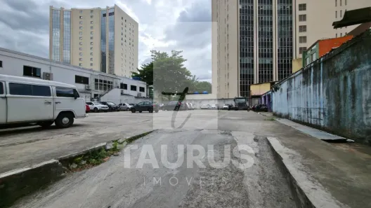 Lote/Terreno para alugar, 1360m² no Vila Olímpia, São Paulo