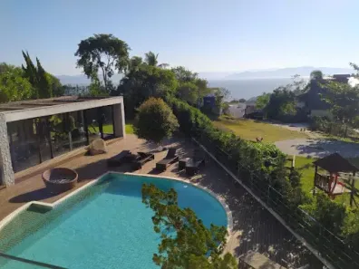 Casa de Condomínio com 4 Quartos à venda, 1220m² no Cacupé, Florianópolis