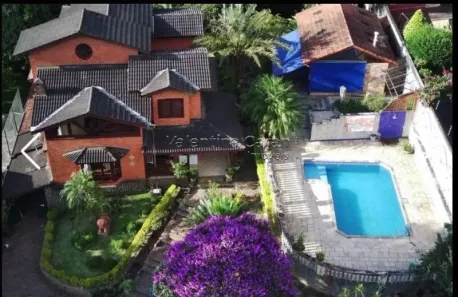 Casa de Condomínio com 4 Quartos à venda, 1450m² no Caraguatá, Mairiporã