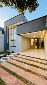 Casa com 3 Quartos à venda, 135m² no Setor Perim, Goiânia