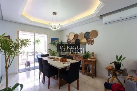 Casa com 2 Quartos para alugar, 123m² no Hípica, Porto Alegre