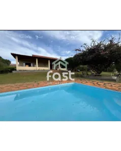 Fazenda/Sítio com 2 Quartos à venda, 175m² no Zona Rural, Hidrolândia