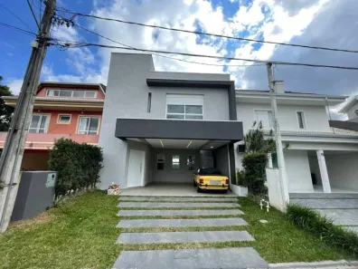 Sobrado com 4 Quartos à venda, 300m² no Pedro Moro, São José dos Pinhais