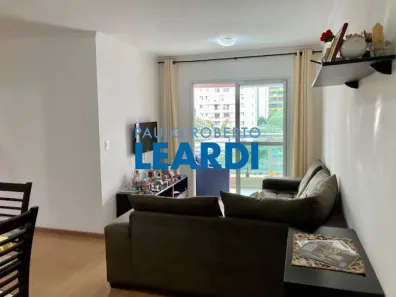 Apartamento com 3 Quartos para alugar, 82m² no Vila Romana, São Paulo