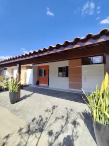 Casa de Condomínio com 2 Quartos à venda, 49m² no São Pedro, Vitória da Conquista