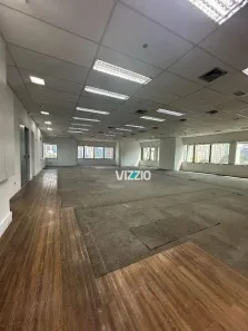 Sala Comercial para alugar, 242m² no Vila Nova Conceição, São Paulo