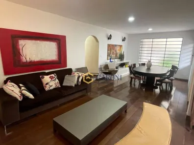 Sobrado com 4 Quartos à venda, 250m² no Bela Aliança, São Paulo