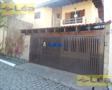 Casa com 4 Quartos à venda, 200m² no Vila Paiva, Suzano