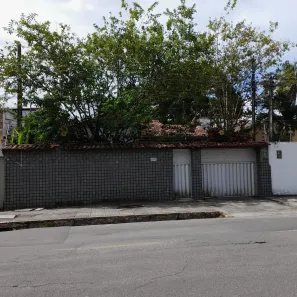 Casa com 3 Quartos à venda, 130m² no Engenho do Meio, Recife