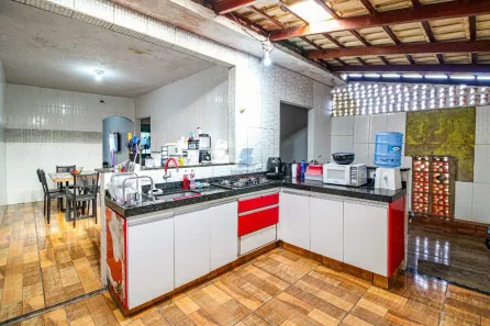 Casa com 4 Quartos à venda, 90m² no Fonte Grande, Contagem