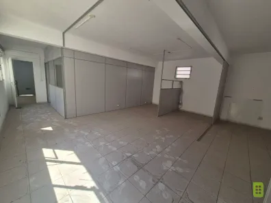 Sala Comercial para alugar, 73m² no Centro, Santo André