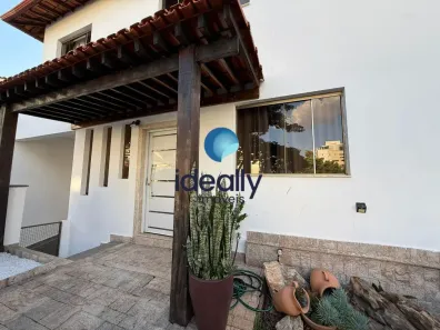 Casa com 5 Quartos à venda, 420m² no Castelo, Belo Horizonte