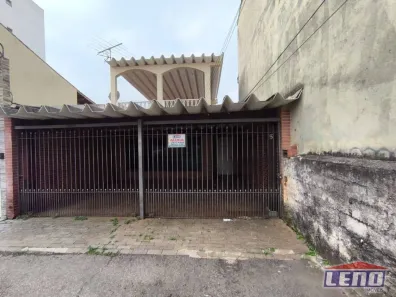 Casa com 3 Quartos para alugar, 135m² no Vila Fernandes, São Paulo