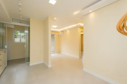 Apartamento com 2 Quartos para alugar, 62m² no Três Vendas, Pelotas
