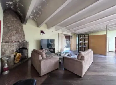 Sobrado com 4 Quartos para alugar, 800m² no Vila Carmosina, São Paulo