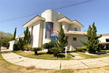 Casa de Condomínio com 3 Quartos à venda, 306m² no Parque Residencial Damha, Araraquara