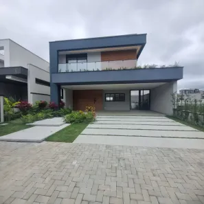 Sobrado com 3 Quartos à venda, 297m² no Cézar de Souza, Mogi das Cruzes