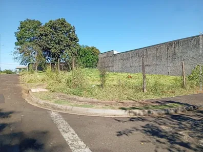 Lote/Terreno à venda, 800m² no Heimtal, Londrina