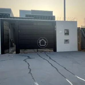 Casa com 3 Quartos à venda, 90m² no Jardim Aero Rancho, Campo Grande