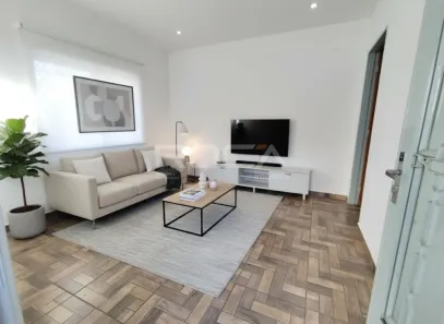 Casa com 1 Quarto para alugar, 50m² no Vila Lutfalla, São Carlos