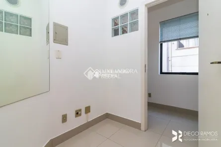 Sala Comercial à venda, 24m² no Petrópolis, Porto Alegre
