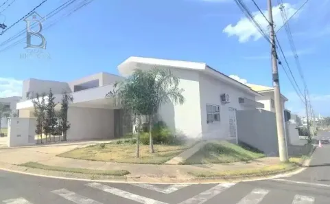 Casa de Condomínio com 3 Quartos à venda, 200m² no Jardim Tangará, Marília